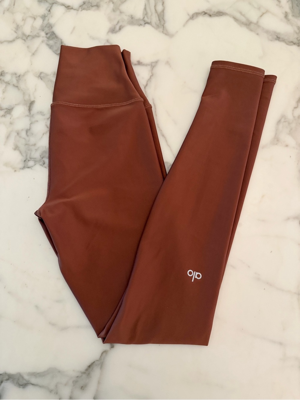 ALO high-waist airlift leggings XS (shiny pinkish-rust color) so pretty!!!